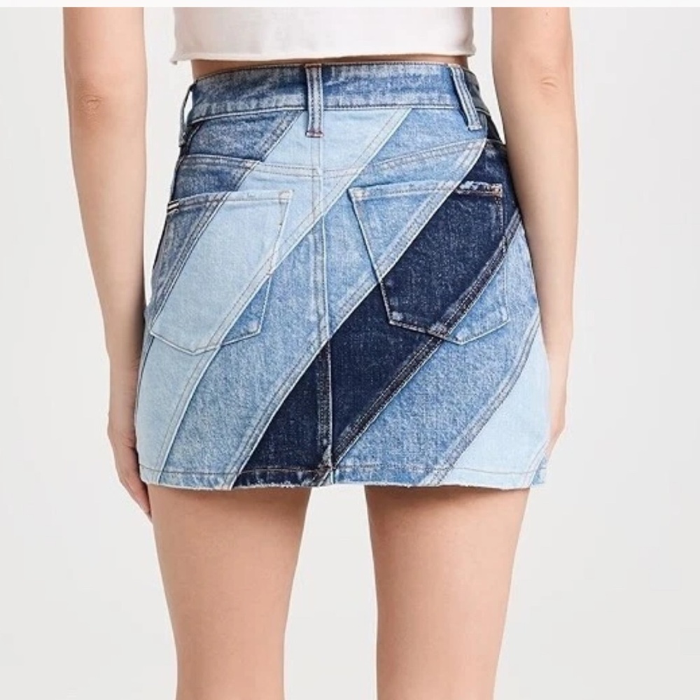 Alice + Olivia Blue Denim Jeans - Picture 5 of 13